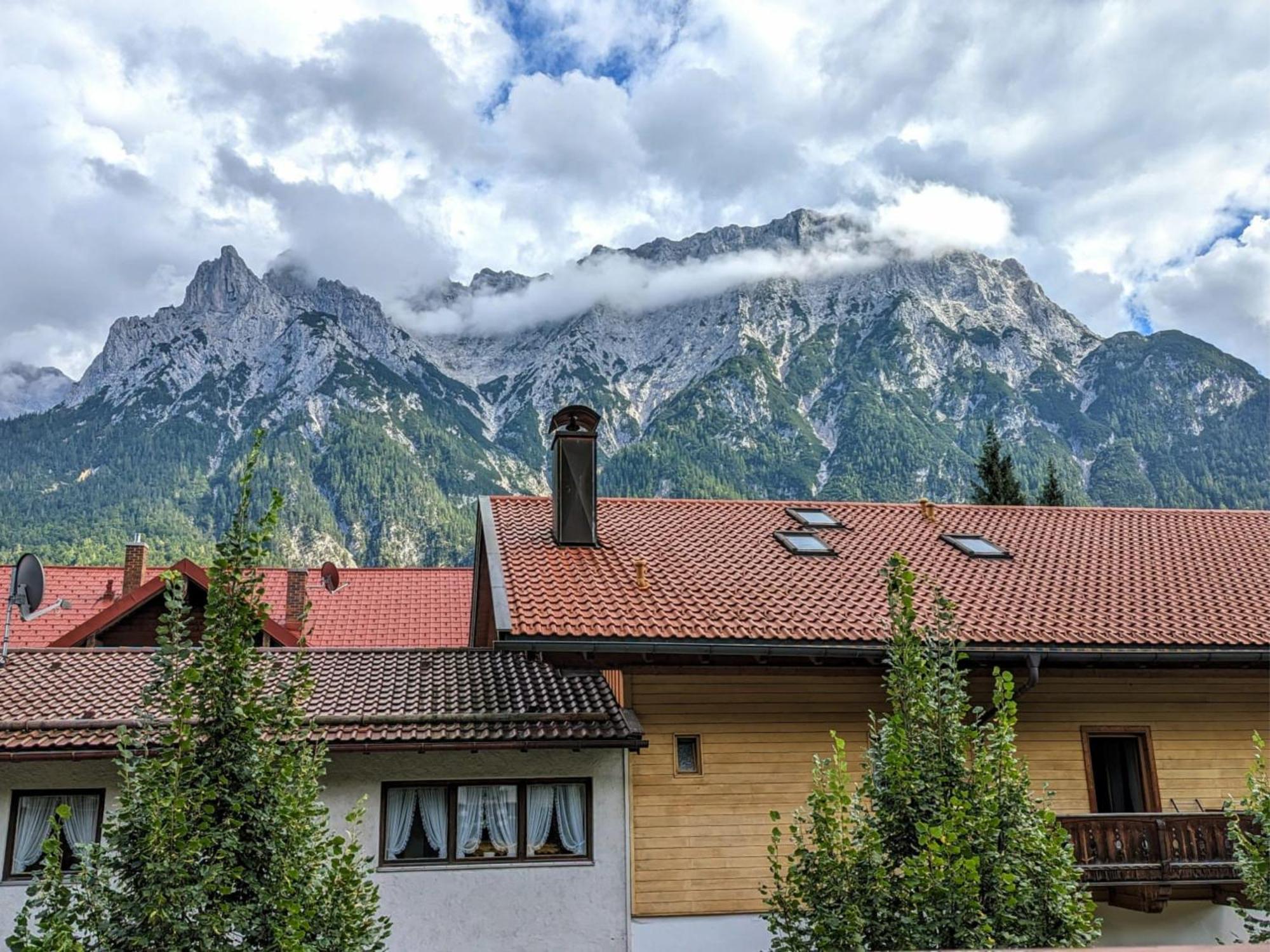Die Karwendelsuite - 5 Sterne Fewo Mit Bestem Bergblick, Zentrumsnah & Ruhig Gelegen, Familienfreundlich Mittenwald Dış mekan fotoğraf